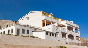 Отель Apartments and rooms with parking space Pag - 13355  Паг
